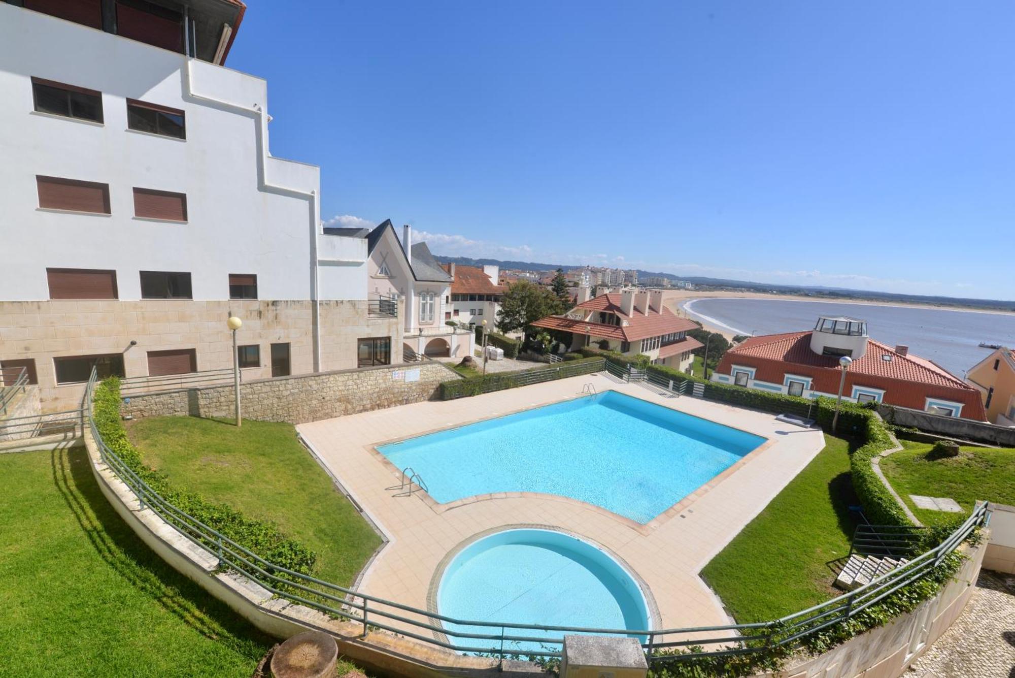 Bay Apartment Sao Martinho do Porto Bagian luar foto